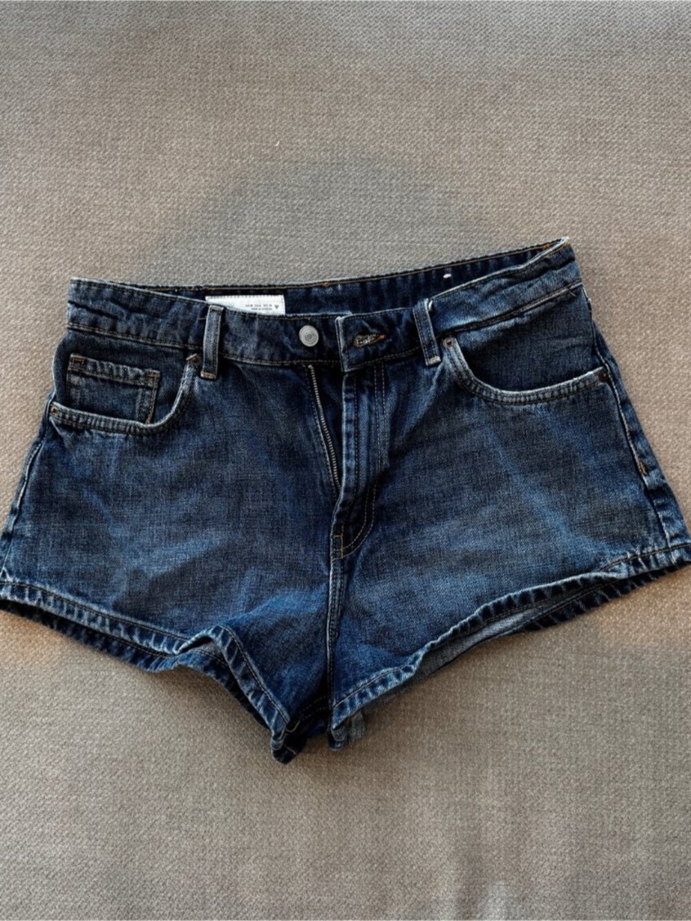Jean short
